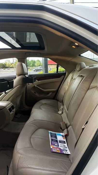 2010 Cadillac CT4 - Image 10 of 15