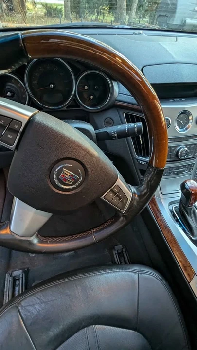 2010 Cadillac CT4 - Image 11 of 18