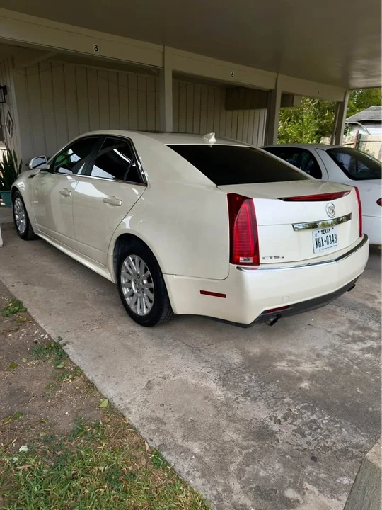 2010 Cadillac CT4 - Image 4 of 4