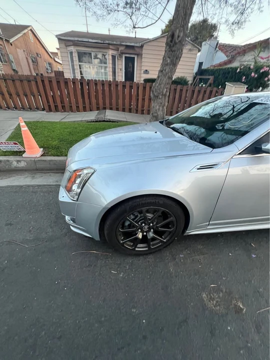 2010 Cadillac CTS 2nd Gen - Image 2 of 15