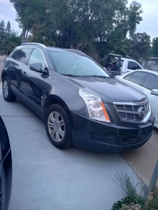 2010 Cadillac CT4 - Image 2 of 3