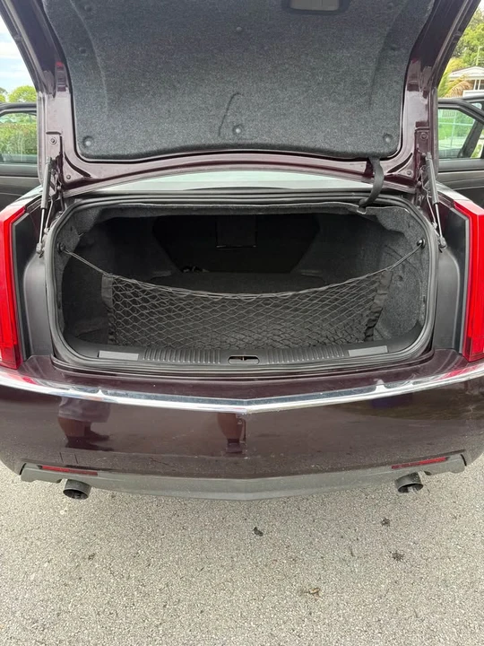 2010 Cadillac CT5 - Image 8 of 10
