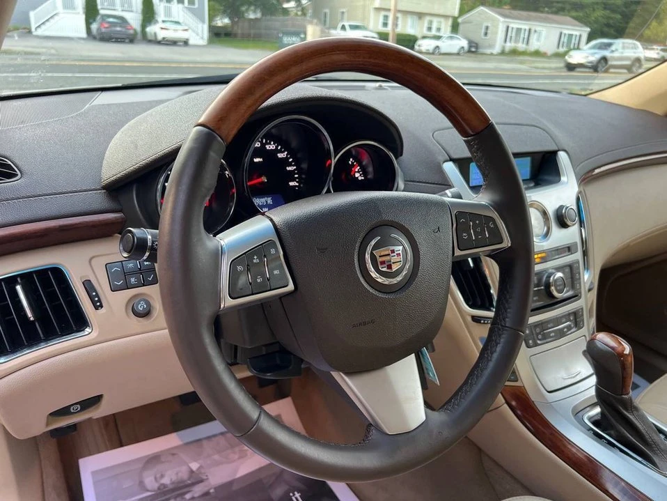 2010 Cadillac CTS 2nd Gen - Image 9 of 20