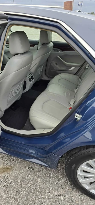 2010 Cadillac CTS 2nd Gen - Image 3 of 8