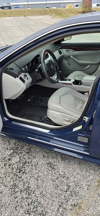 2010 Cadillac CTS 2nd Gen - Image 4 of 8