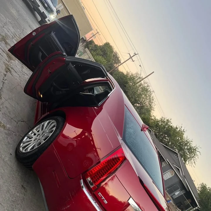 2010 Cadillac CTS 2nd Gen - Image 8 of 8