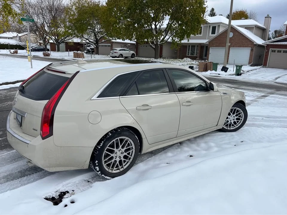 2010 Cadillac CTS 2nd Gen - Image 5 of 8