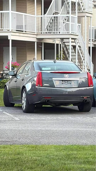 2010 Cadillac CTS 2nd Gen - Image 2 of 4