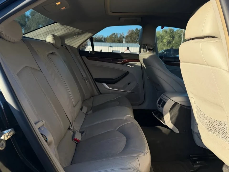 2010 Cadillac CTS 2nd Gen - Image 17 of 20