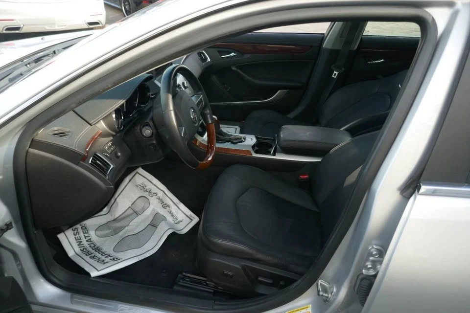 2010 Cadillac CTS 2nd Gen - Image 11 of 20