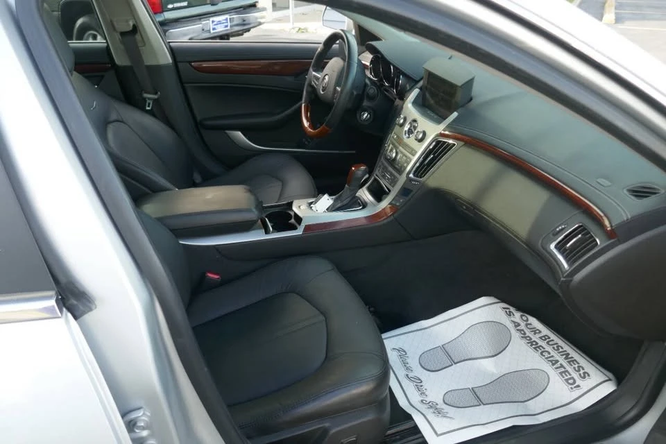2010 Cadillac CTS 2nd Gen - Image 19 of 20