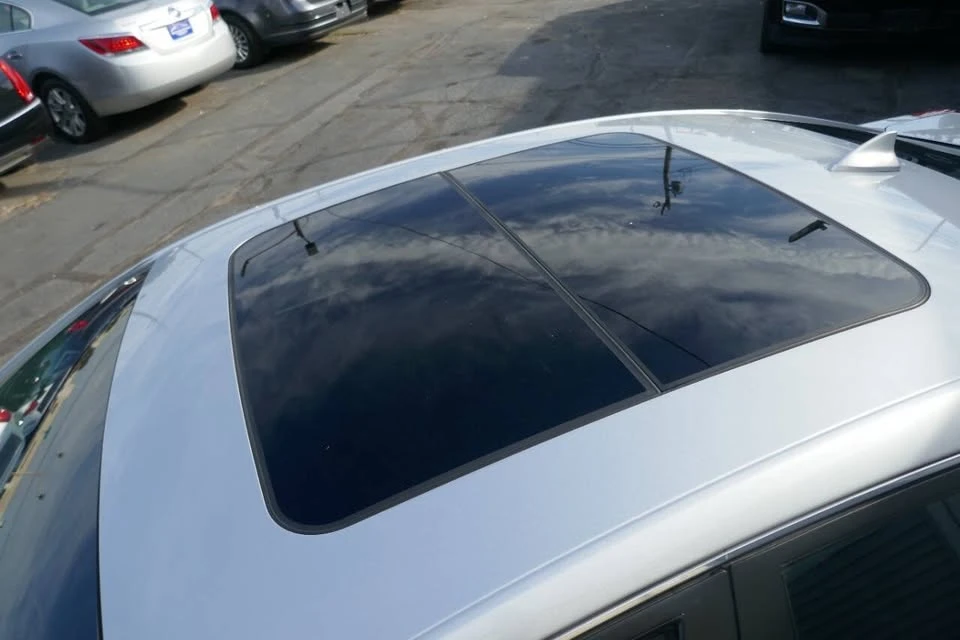 2010 Cadillac CTS 2nd Gen - Image 5 of 20