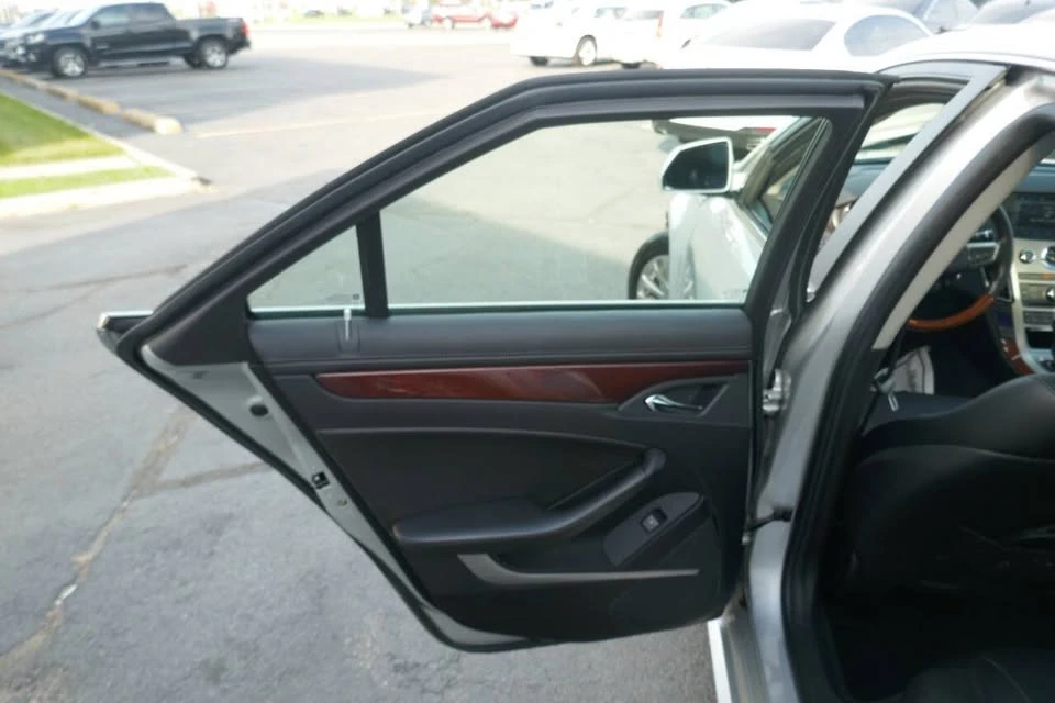2010 Cadillac CTS 2nd Gen - Image 12 of 20