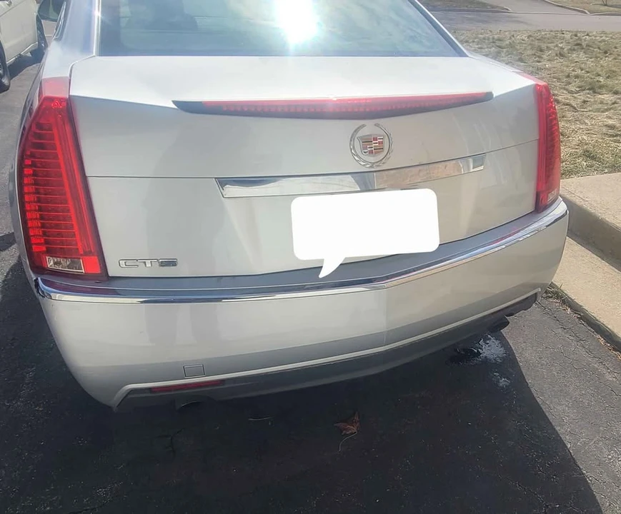 2010 Cadillac CTS 2nd Gen - Image 4 of 6