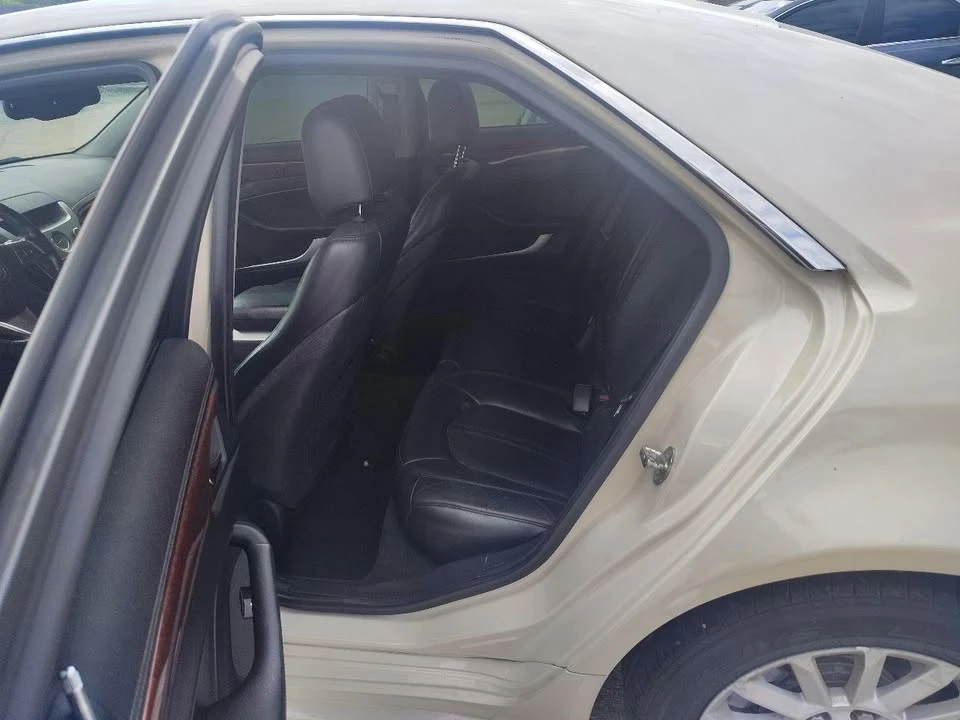 2010 Cadillac CTS 2nd Gen - Image 10 of 13