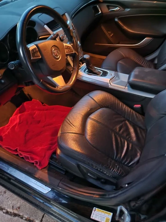 2010 Cadillac CTS 2nd Gen - Image 4 of 8