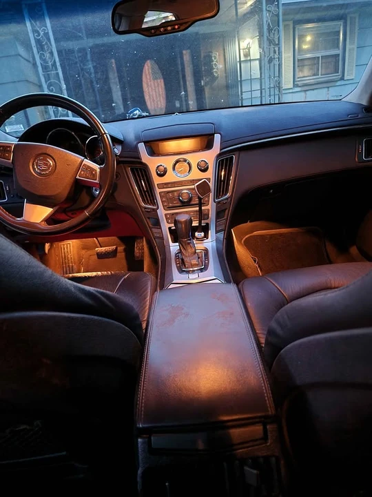 2010 Cadillac CTS 2nd Gen - Image 6 of 8