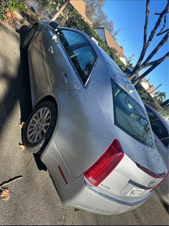 2010 Cadillac CTS 2nd Gen - Image 3 of 7