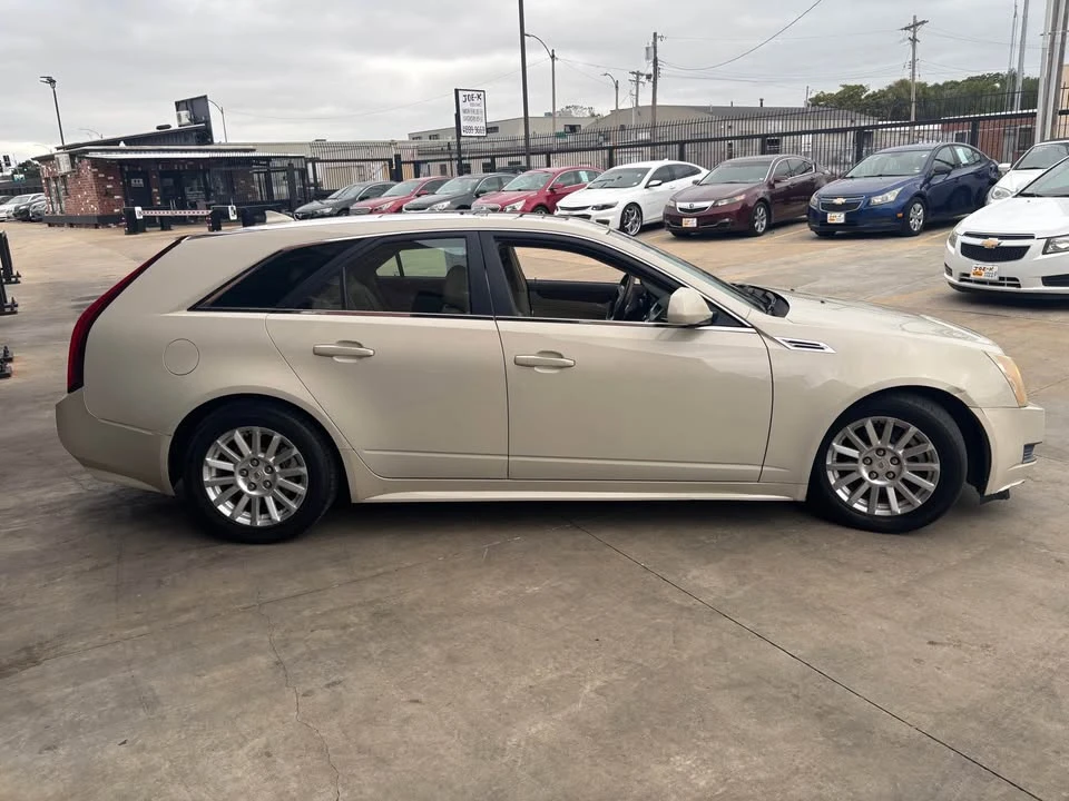 2010 Cadillac CTS 2nd Gen - Image 2 of 12