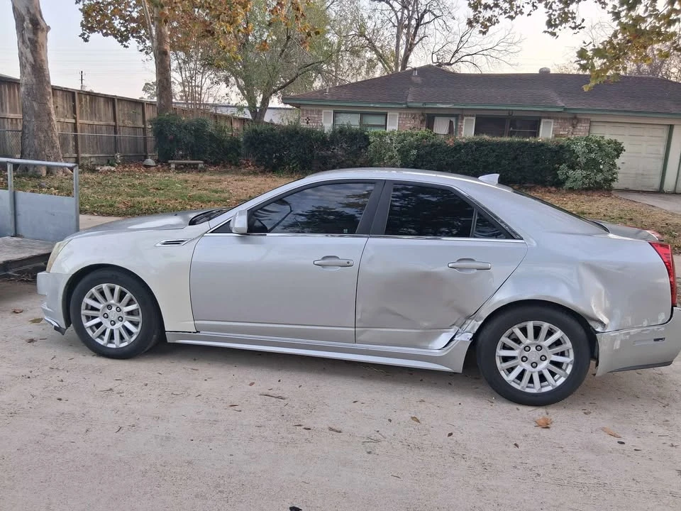 2010 Cadillac CTS 2nd Gen - Image 3 of 10