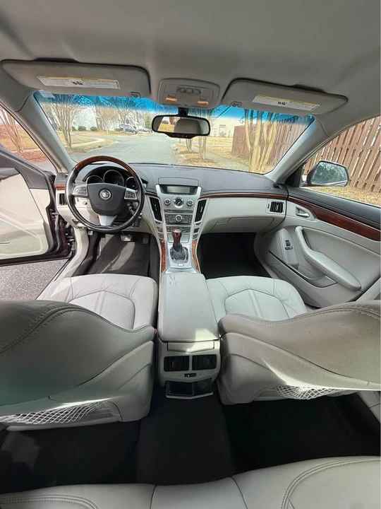 2010 Cadillac CTS 2nd Gen - Image 10 of 16