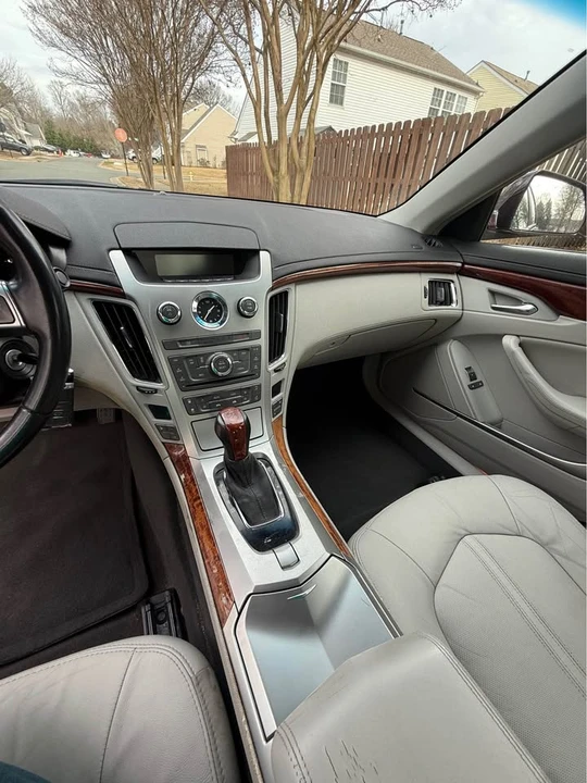 2010 Cadillac CTS 2nd Gen - Image 14 of 16