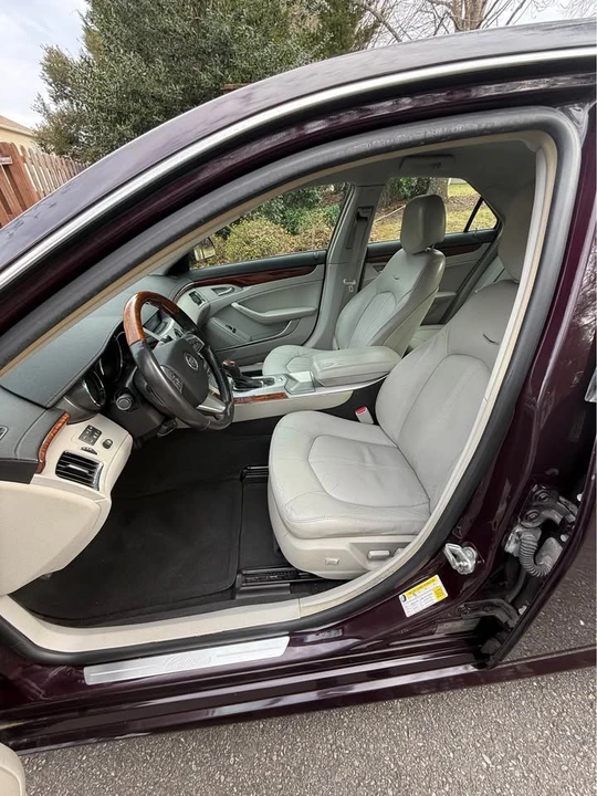 2010 Cadillac CTS 2nd Gen - Image 8 of 16