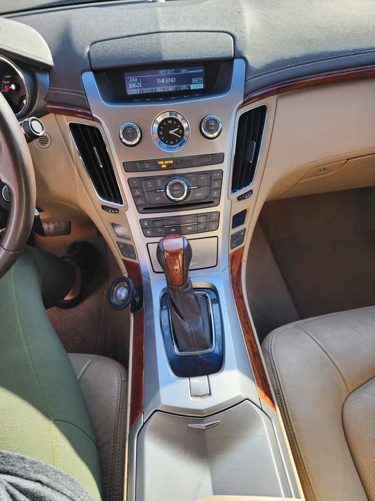 2010 Cadillac CTS 2nd Gen - Image 9 of 18