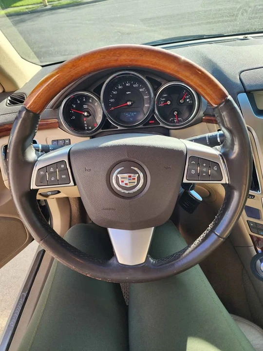 2010 Cadillac CTS 2nd Gen - Image 8 of 18