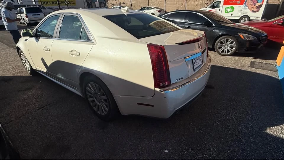 2010 Cadillac CTS 2nd Gen - Image 4 of 8