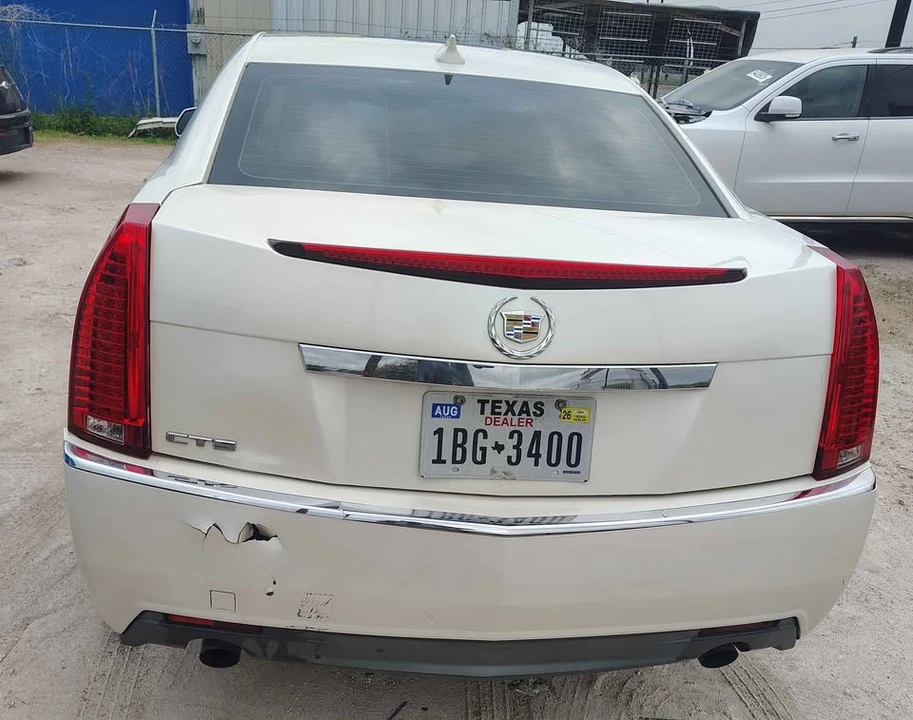 2010 Cadillac CTS 2nd Gen - Image 9 of 14