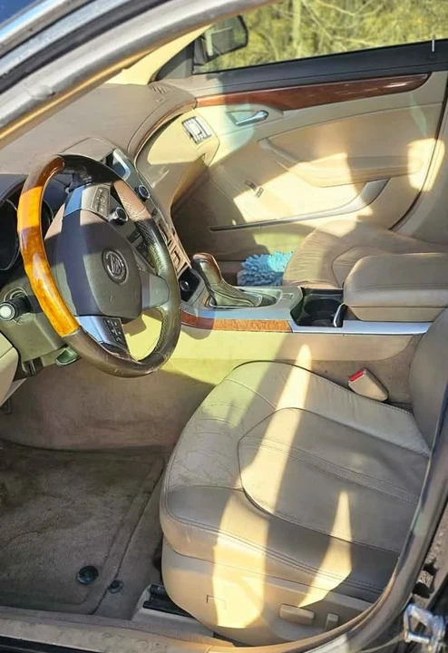 2010 Cadillac CTS 2nd Gen - Image 7 of 8