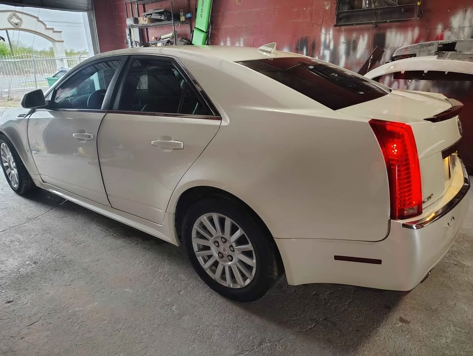 2010 Cadillac CTS 2nd Gen - Image 8 of 14
