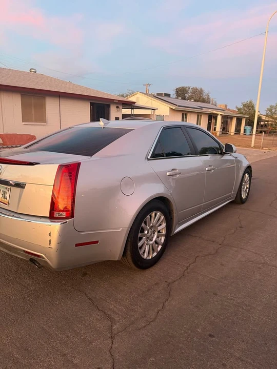 2010 Cadillac CTS 2nd Gen - Image 2 of 8