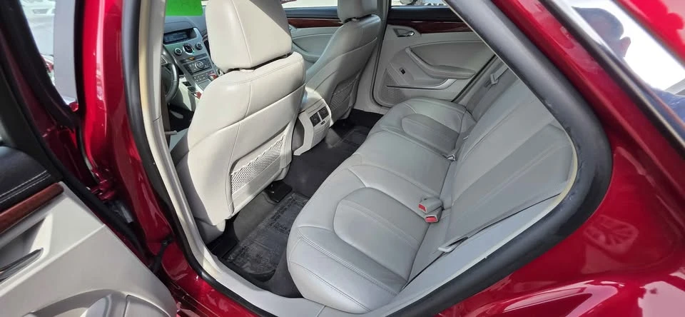 2010 Cadillac CTS 2nd Gen - Image 14 of 17