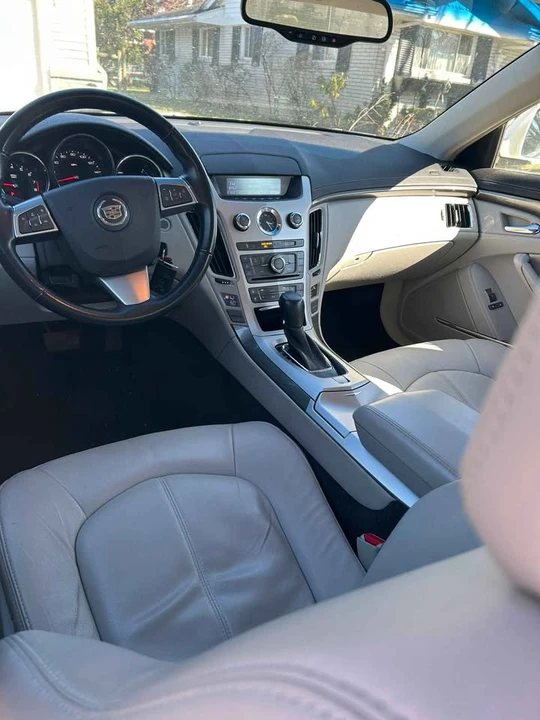 2010 Cadillac CTS 2nd Gen - Image 7 of 10