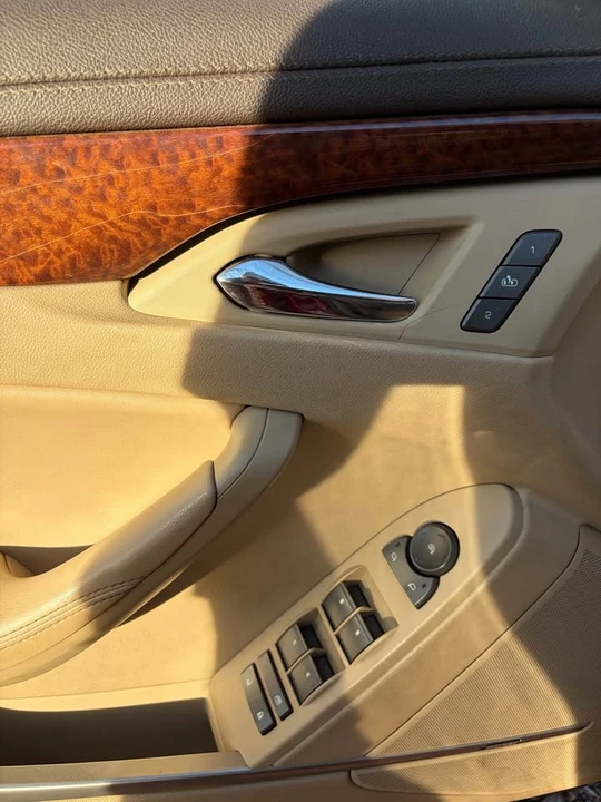 2010 Cadillac CTS 2nd Gen - Image 12 of 18