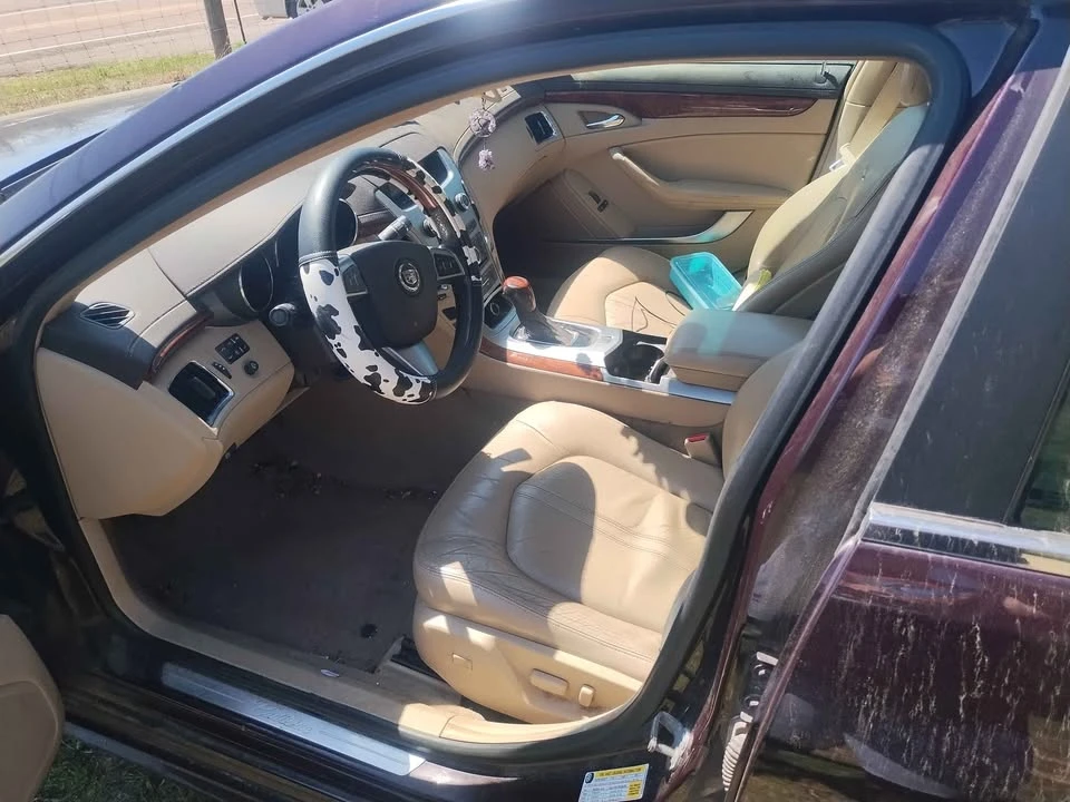 2010 Cadillac CTS 2nd Gen - Image 3 of 8