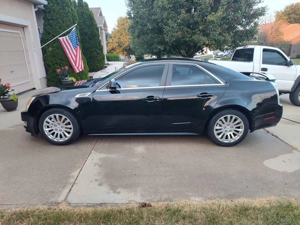 2010 Cadillac CTS 2nd Gen - Image 3 of 4