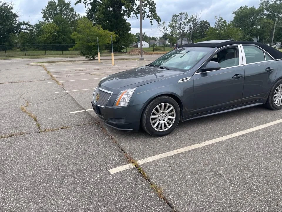2010 Cadillac CTS 2nd Gen - Image 2 of 17
