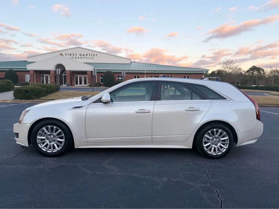 2010 Cadillac CTS 2nd Gen - Image 8 of 19