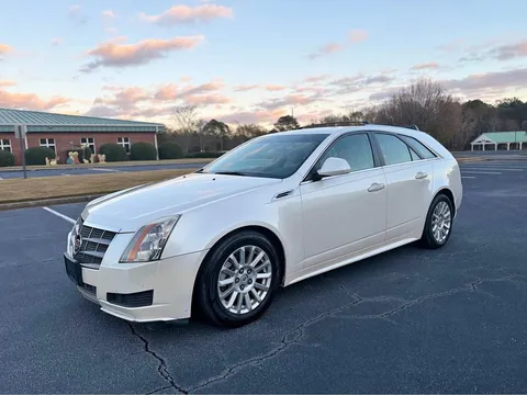 2010 Cadillac CTS 3.0 Luxury Collection Sport Wagon