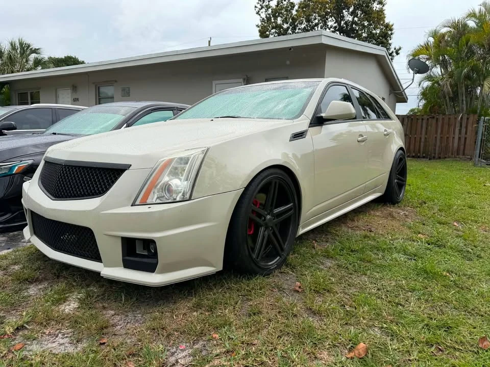 2010 Cadillac CTS 2nd Gen - Image 2 of 13