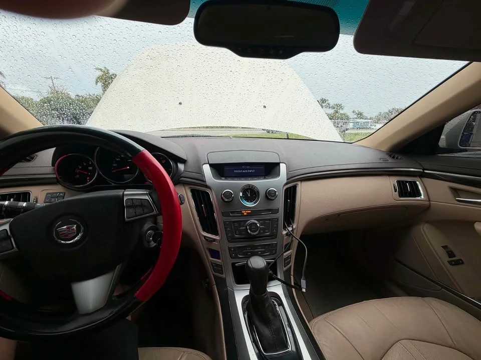 2010 Cadillac CTS 2nd Gen - Image 9 of 13