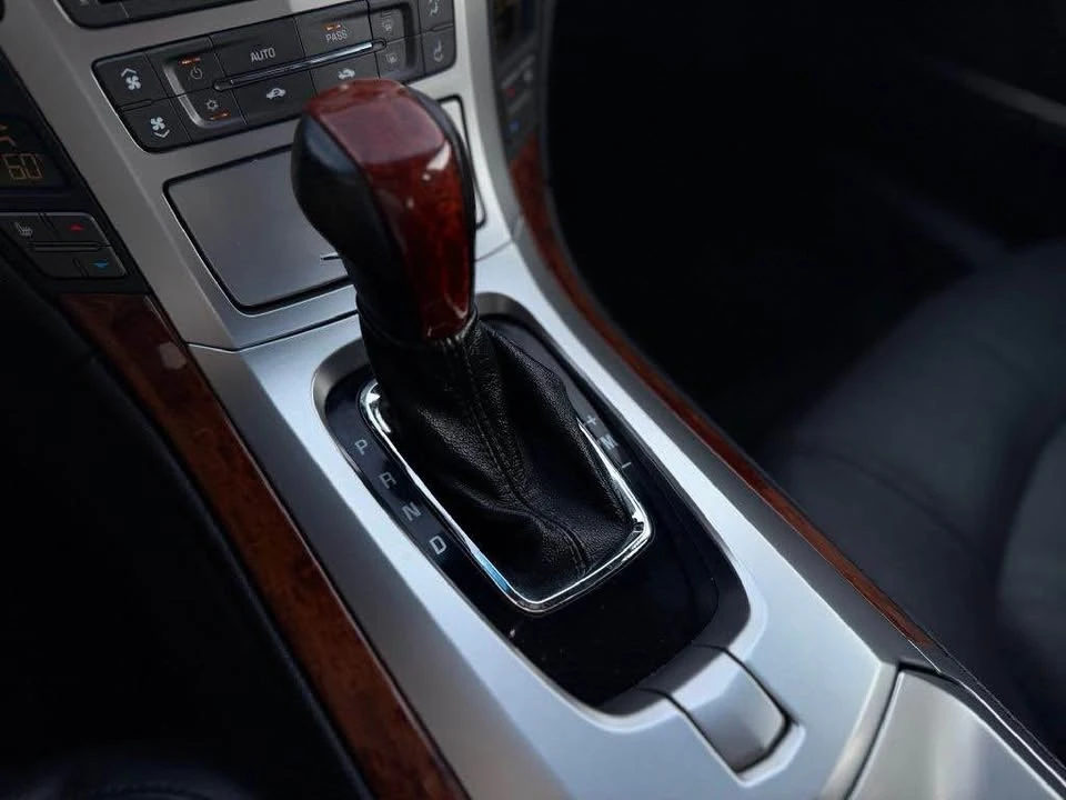 2010 Cadillac CTS 2nd Gen - Image 10 of 14