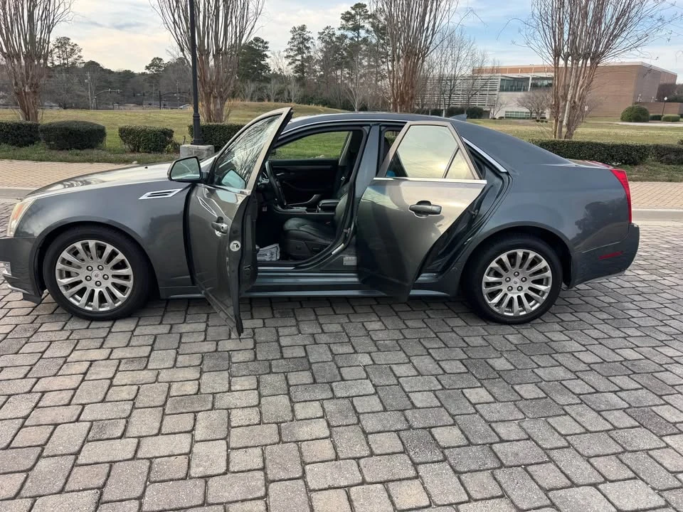 2010 Cadillac CTS 2nd Gen - Image 14 of 20