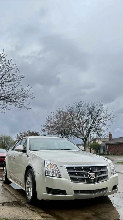 2010 Cadillac CTS 2nd Gen - Image 2 of 15
