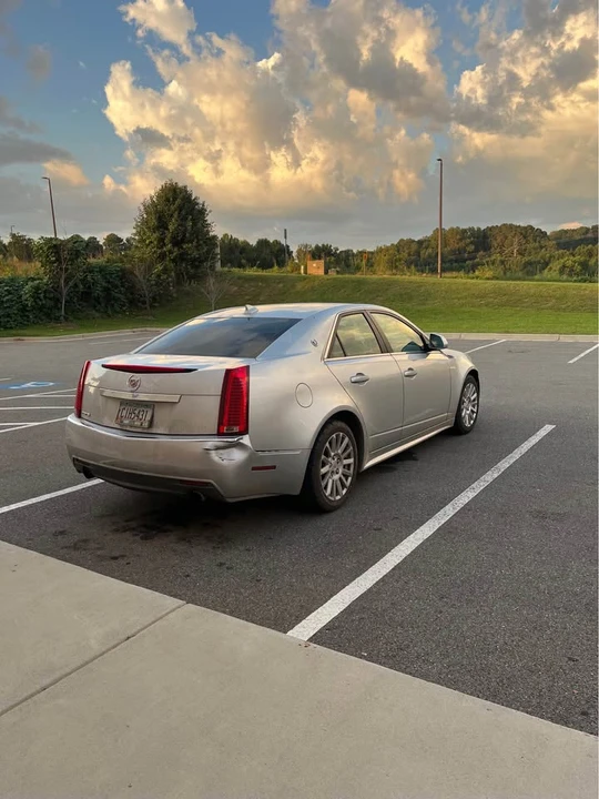 2010 Cadillac CTS 2nd Gen - Image 4 of 4