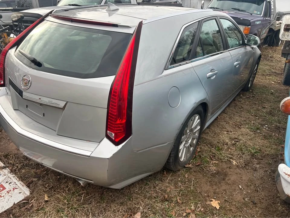 2010 Cadillac CTS 2nd Gen - Image 3 of 7