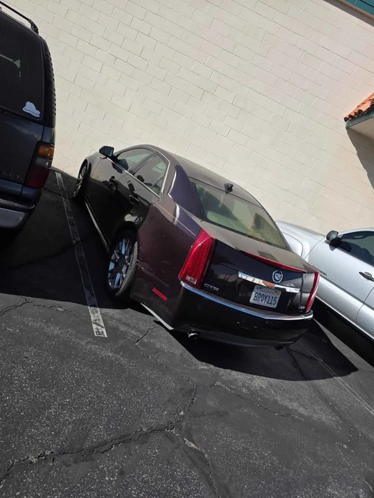 2010 Cadillac CTS 2nd Gen - Image 2 of 4